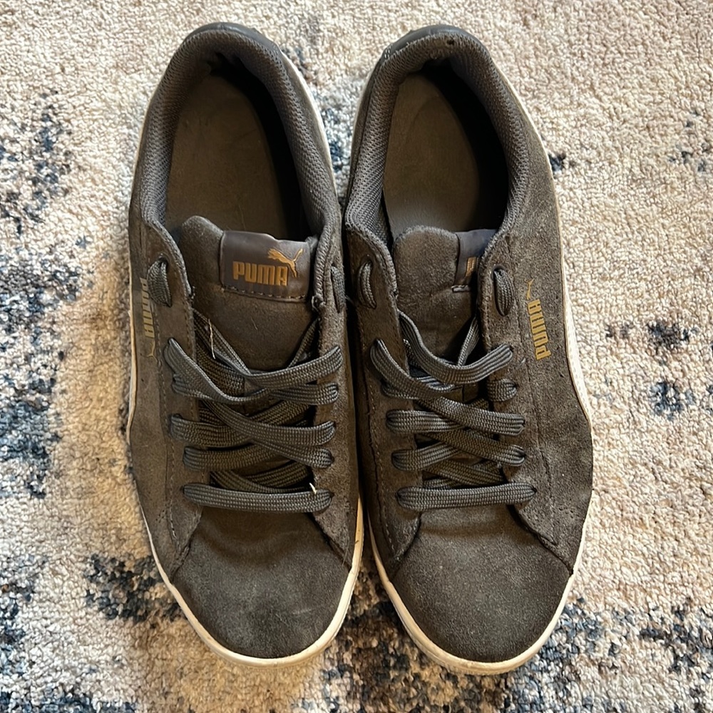 Puma sneakers